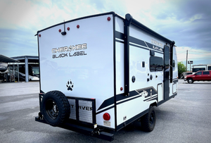 2026 Forest.River Cherokee.Wolf Pup Black Label 16BHSBL Nueva caravana de viaje disponible en stock - Product Image 2