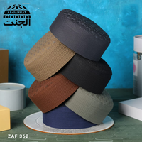Gorro de Oración Musulmán Elegante, Transpirable y Ecológico para Mezquita, Gorro Kufi para Namaz, Uso en Todas las Estaciones, Tejido Lavable y Fácil de Usar, Gorro para Hombre