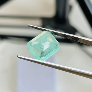 Esmeralda Natural de Zambia, Gema con Corte Esmeralda, Buena Calidad, Lustre y Bonito Color Verde, Pulido Perfecto para Cualquier Joyería - Product Image 6
