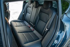 Tesla Model 3 Long Range AWD 2024, faible kilométrage, boîte de vitesses automatique, direction souple, essence/électrique, batterie au lithium - Product Image 6