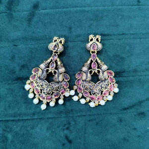 Vente chaude Or Vintage Shadow Boucles D'oreilles pour les Femmes Western Boucles D'oreilles Élégant Vintage Style Boucle D'oreille Affichage - Product Image 1