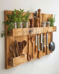 Porte-épices en fer et en bois fabriqué à la main avec système de bocal en verre toucher en résine et finition naturelle durable pour une utilisation quotidienne dans la cuisine - Product Image 1