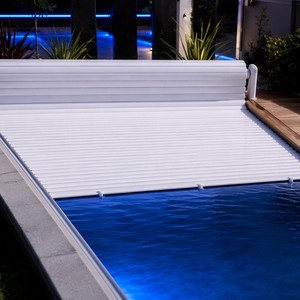 Cubierta Retráctil Automática para Piscina, con Rodillo y Láminas Resistentes a los Rayos UV, para Piscinas Enterradas, Villas, Resorts, Hoteles, Jardines y Proyectos de Paisajismo - Product Image 5
