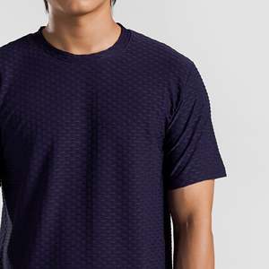 Camiseta Navy GridLock de Algodón Premium, Tejido de Punto Transpirable de 300g, Teñido Liso Comprimido con Impresión de Serigrafía Premium - Product Image 5