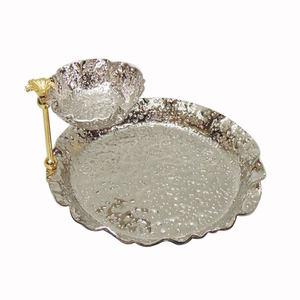 Bandeja para servir de Metal chapada en oro, vajilla, platos para servir comida, bandejas, decoración de mesa de aspecto real, fiesta de boda hecha a mano - Product Image 2