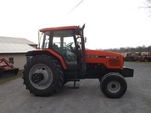 ผู้จัดจำหน่ายที่ได้รับการยืนยันสำหรับรถบรรทุกมือสอง ปี 2001 AG CO ALLIS 8785 แบบมีห้องโดยสาร ขับเคลื่อน 2 ล้อ ขนาด 32 x 32 นิ้ว เกียร์ธรรมดาแบบ Shuttle - Product Image 6