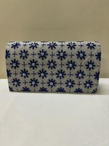 Bolso de mano atemporal para mujer de la mejor calidad con bordado real elaborado para celebraciones y noches festivas de proveedor indio - Product Image 5