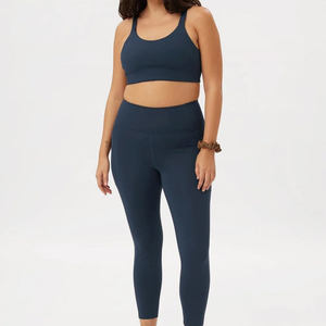 2025 Wholesale Women Simple Front Custom Logo Cross <b>Backless</b> Seamless Yoga Gym <b>Sport</b> <b>Bra</b> High Quality Made in Pakistan - Product Image 6