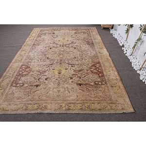 พรมวินเทจขนาด 6.4x9.3 ฟุต พรมตุรกีขนาดใหญ่ พรมขนสัตว์ลายจุดสีเบจ - Product Image 1