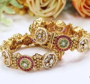 Ensemble de deux bracelets de qualité supérieure en or et pierre polonaise Collection de bracelets de mariage pour femmes et filles - Product Image 2