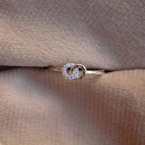 Anillo Delicado de Plata de Ley 925 para Mujer, con Engaste Minimalista y Circonitas, para Regalos de Boda, Compromiso y Aniversario - Product Image 1