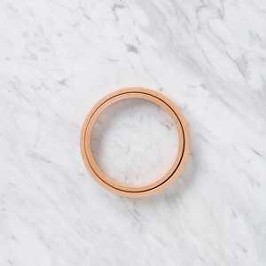 Poulie sans vis Nurge n ° 1 pour broderie artisanat point de croix et couture - Product Image 1