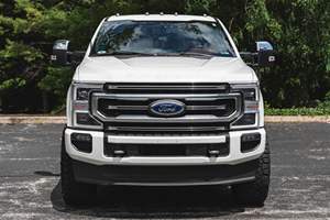 Ford F-350 Super Duty Platinum 4x4 2022, Motor Turbodiésel V8 de 6.7 Litros, Interior Color Marsala Oscuro, Algunas Modificaciones - Product Image 2