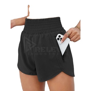 Shorts d'entraînement pour femmes, légers, respirants, avec poches pour téléphone, extensibles, pour la course à pied et le fitness - Product Image 1