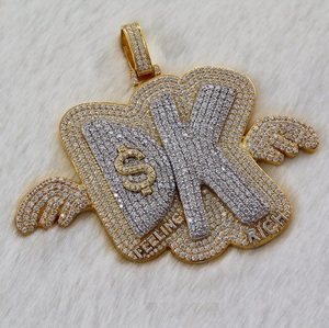 Élégant nouveau hip-hop 14k or blanc simulé Moissanite breloque initiale en argent sterling plaqué or coupe princesse - Product Image 1