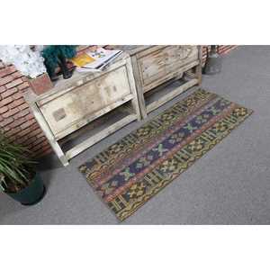 Tapis vintage 2x4,8 pieds, motif plantes et arbres bleus, en laine - Product Image 1