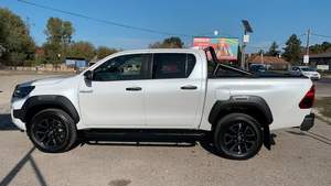 2023 para Hilux GCC luz automática usada Interior Euro6 ACC Control de crucero R20 tamaño de neumático AWD asientos de cuero de dirección izquierda - Product Image 4