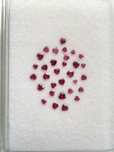 3.59 Carats Mozambique <span class=keywords><strong>Ruby</strong></span> Chất Lượng Hàng Đầu Trái Tim Cắt Đá Không Có Nhiệt Cho Đồ Trang Sức Mỹ Làm Đá Quý Tự Nhiên - Product Image 6