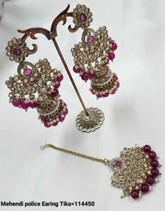 INDIEN MEHNDI POLONAIS TRADITIONNEL ET À LA MODE AVEC BOUCLES D'OREILLES DE PERLES ET ENSEMBLE MANGTIKKA POUR FEMMES ET FILLES - Product Image 3