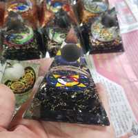 Cristaux de quartz rose naturels faits à la main de haute qualité, écologiques, avec sphère d'améthyste, pyramide d'orgone, vente en gros d'orgonite énergétique