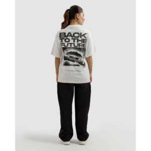 เสื้อยืด Back to the Future ผ้าฝ้าย 100% สำหรับผู้ชาย น้ำหนัก 180 กรัม ผ้าเจอร์ซีย์ พิมพ์ลายสกรีน เสื้อยืดแฟชั่นทรงเข้ารูป - Product Image 4