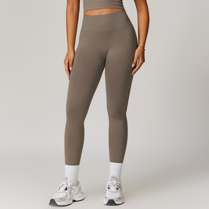 Leggings sans couture à taille haute respirants et antibactériens avec logo personnalisé en gros pour femmes, leggings de course à pied, de yoga, de gym, côtelés, décontractés - Product Image 5
