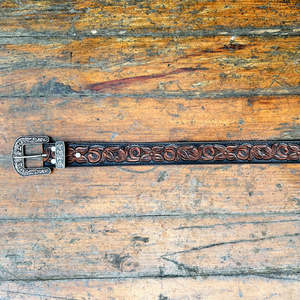 Ceinture classique en cuir véritable pour homme, fabriquée à la main, avec motif paisley, boucle en métal de qualité supérieure et options personnalisables pour les tenues de soirée - Product Image 5