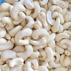 เม็ดมะม่วงหิมพานต์ดิบจากเวียดนาม WW240 WW180 WW320ระยะเวลาในการขายสั้น - Product Image 1