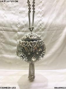 Bolso de mano de metal de diseño hecho a mano para mujer con hermoso patrón de piedra elegante monedero de noche para fiestas - Product Image 5