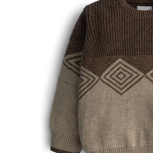 Pull en cachemire sur mesure de qualité supérieure pour hommes et logo brodé en laine acrylique Vêtements d'hiver Pull à col en V - Product Image 4