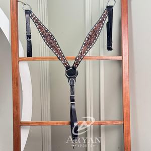 Collier de poitrine Western en cuir repoussé à la main personnalisé sculpté à la main Red Floral Horse Tack for Ranch Riding Rodeo Trail & Barrel Events - Product Image 1