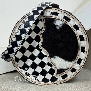 Nuevo diseño a cuadros de gran capacidad, bolso redondo sencillo y versátil a la moda, bolsos de hombro de cuero de vaca mecanizados a mano para mujer - Product Image 1