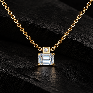 จี้เพชรทรงเอเมอรัลด์เพาะเลี้ยงในห้องปฏิบัติการ ทองคำแท้ 14K 18K สร้อยคอเพชรเม็ดเดี่ยว DEF VVS รับรองโดย IGI สร้อยคอหมั้น ขายส่ง - Product Image 1