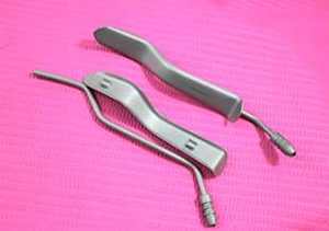 Retractor Dental con Succión, Abridor de Boca para Mejillas y Labios Minnesota para Cirugía de Implantes, Instrumentos Quirúrgicos - Product Image 2