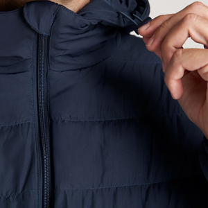 Veste d'extérieur Veste légère à logo personnalisé Veste d'hiver coupe-vent chaude d'extérieur en coton matelassé pour hommes Veste bouffante - Product Image 2