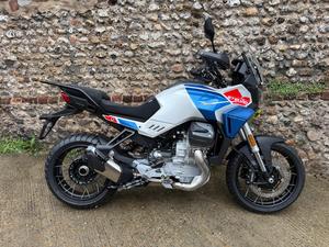 Motocicleta Duecento Tributos de Alta Calidad - Product Image 4