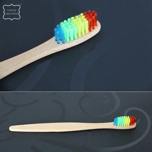 Cepillo de dientes de Madera Suave biodegradable personalizado cepillo de dientes de bambú colorido mango de madera de bambú Natural cepillo de dientes de bambú de Hotel - Product Image 5
