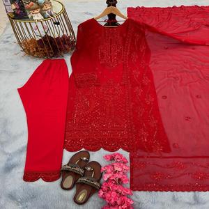 Conjunto Kurti de Alta Calidad para Ocasiones Especiales, con Bordado en Georgette Sintético Pesado de Diseño Moderno, por FabZone - Product Image 1