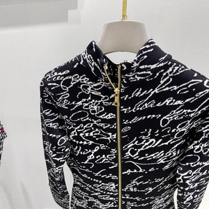 Robe longue jacquard pour femme, automne-hiver 2025, de haute qualité, avec lettres anglaises et fermeture éclair au dos - Product Image 2