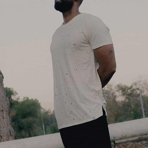 เสื้อยืดสำหรับผู้ชายสีพื้นเสื้อยืดผ้าฝ้ายแนวสตรีทวอชสไตล์วินเทจโลโก้ตามสั่ง - Product Image 3