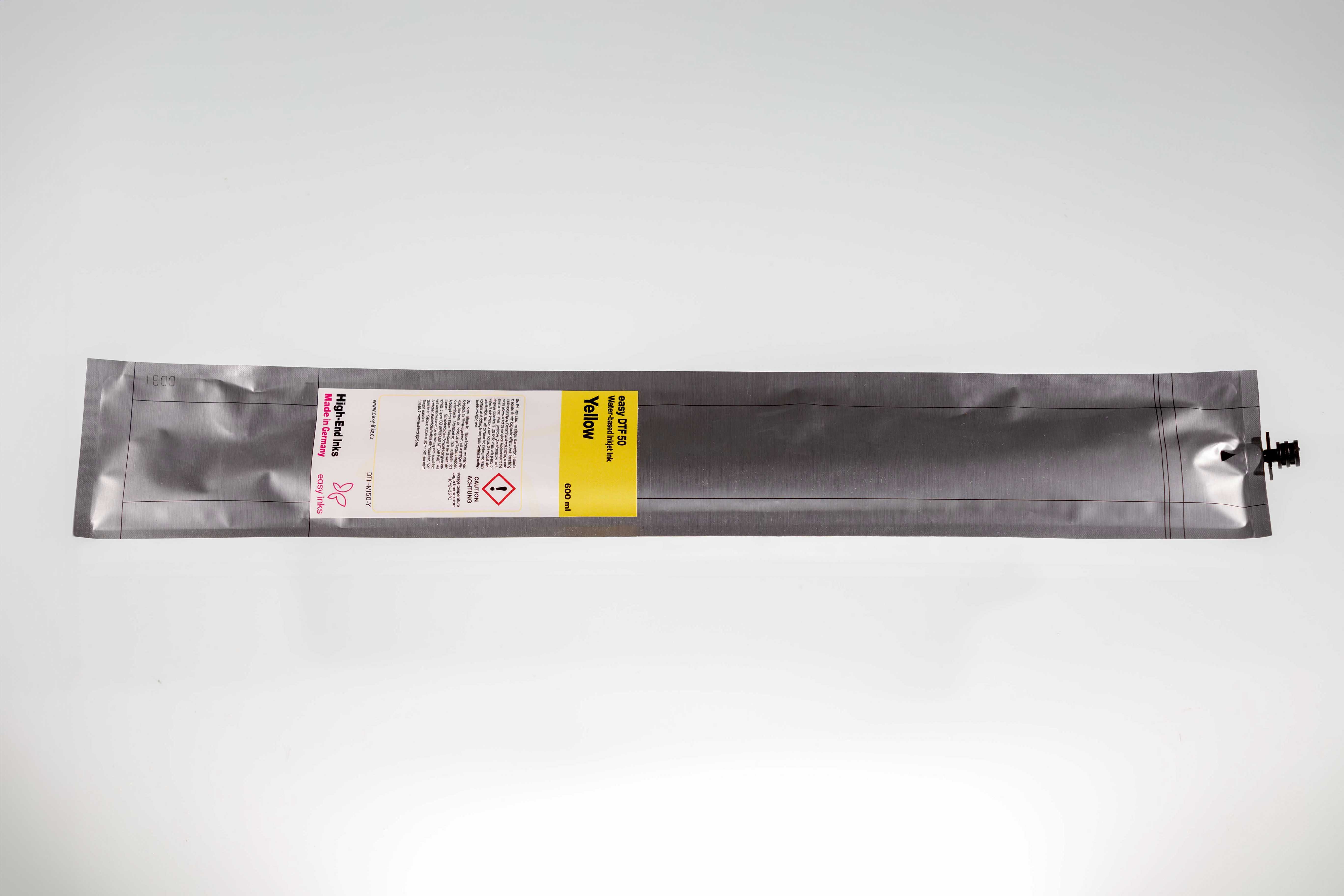 สีเหลือง