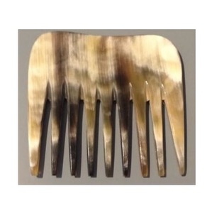 Peigne en corne naturelle, outil artisanal durable et écologique, finition lisse et polie, fabriqué en corne, parfait pour le soin des cheveux et de la barbe - Product Image 2