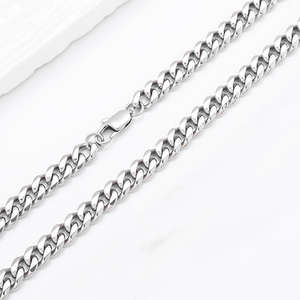 Collar de Cadena Cubana Gruesa Estilo Hip Hop, Cadena Pulida de Seis Lados, Collares de Acero Inoxidable Chapados en Oro para Hombres y Mujeres - Product Image 3