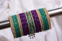 Nouveaux ensembles de bracelets en alliage de cuivre pour mariée, couleur rose, élégants bracelets brodés avec pendentifs Bunda/Jhumka pour occasions de mariage