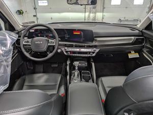 รถ SUV รุ่น TELLURIDE S AWD ปี 2024 สภาพดีเยี่ยม เกียร์อัตโนมัติ 8 สปีด สีน้ำเงินภายนอก กำลัง 291 แรงม้า ระบบส่งกำลังแบบครอสโอเวอร์ - Product Image 2
