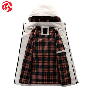 Chaqueta Cortavientos Impermeable y Transpirable para Hombre, con Capucha y Forro de Algodón, Ideal para Otoño e Invierno - Product Image 4