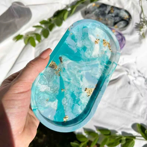 ถาดเรซิ่นตกแต่งหลากสี ถาดจัดระเบียบเครื่องสำอาง ของตกแต่งบ้าน ถาดเรซิ่นทรงรี ถาดวางของบนโต๊ะเครื่องแป้ง คุณภาพสูง - Product Image 1