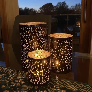 Bougeoirs votifs en fer noir personnalisés pour les mariages à domicile Décorations de table pour événement de Noël Votive ronde - Product Image 1