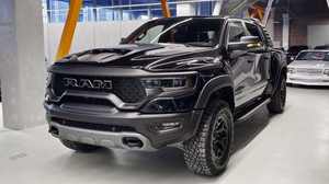 Limpiar 2025 Dod g e Du r a NG o R/T AWD - Product Image 2