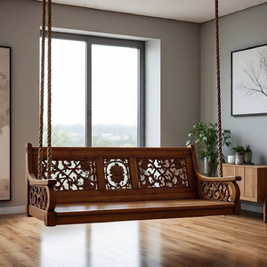 Elegante Columpio de madera de teca con intrincados diseños de volutas y construcción duradera disponible a precios de mayorista. - Product Image 1